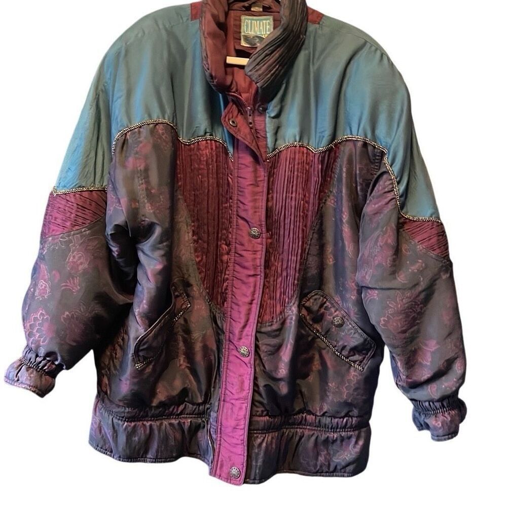 Y2K Climate Zone puffer coat tapestry 18 w